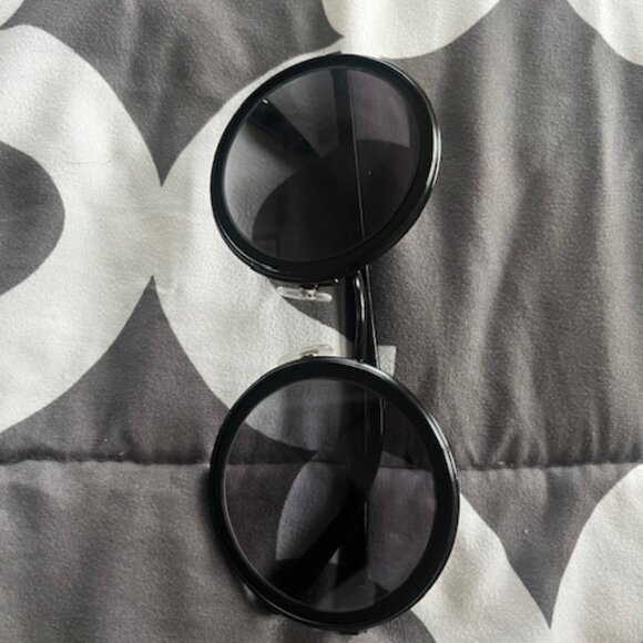 CHANEL CH 4226 c.101/S6 - Picture 3 of 3